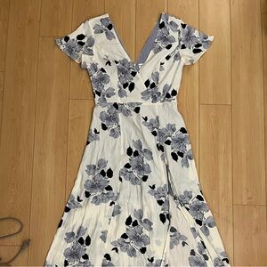 Privacy Please Lavender Floral Dress